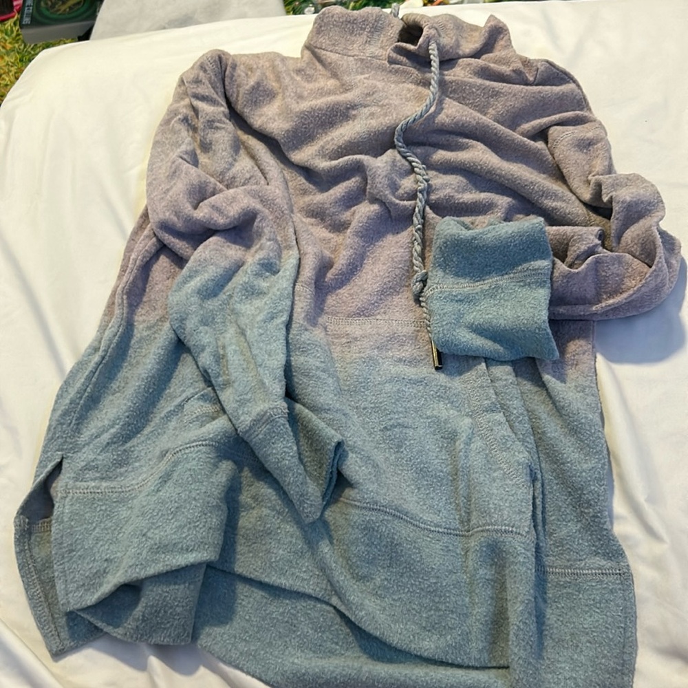 pink and blue sweatshirt